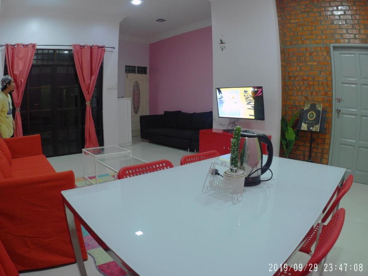 Holiday Homestay Dungun Eksteriør bilde